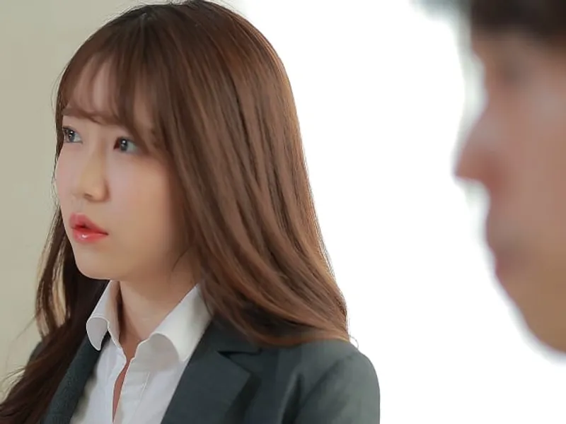 Tôi được ngủ chung phòng với sếp nữa trong chuyến công tác